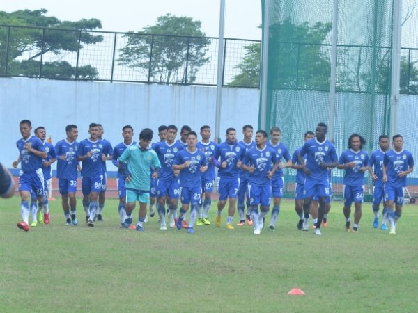 Tanpa Esteban Vizcarra, Persib Bawa 24 Pemain TC di Batam