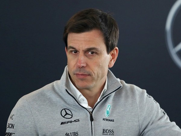 Wolff Akan Waspadai Red Bull dan Ferrari di GP Bahrain