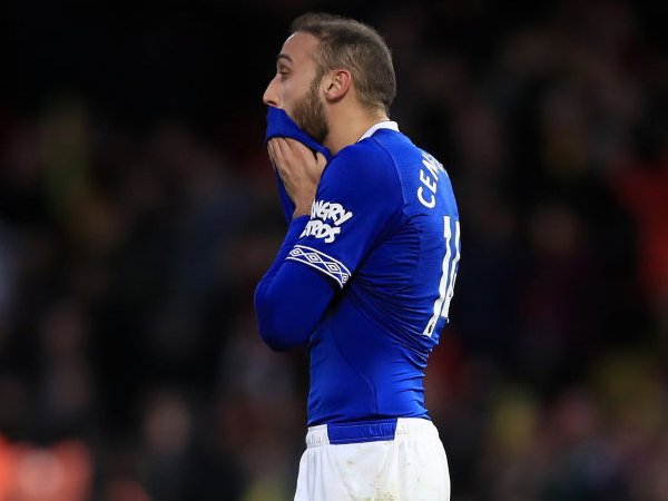 Cenk Tosun Siap Berjuang Raih Tempat Utama di Everton