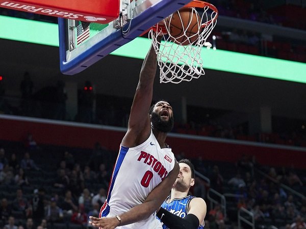 Duo Bigman Dominan, Pistons Pukul Mundur Magic