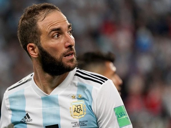 Gonzalo Higuain Umumkan Pensiun dari Timnas Argentina