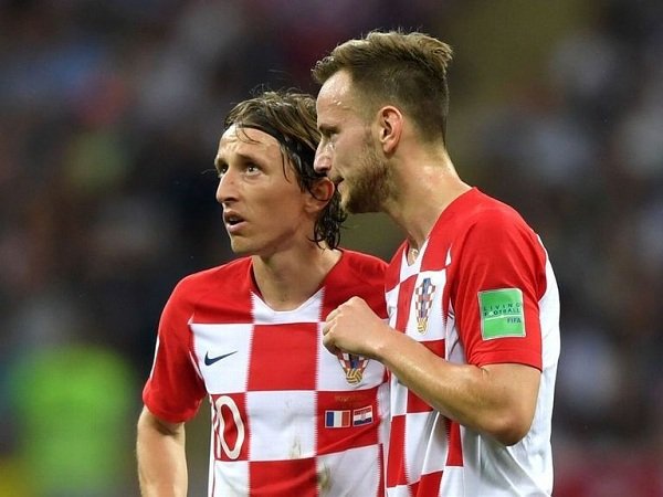 Inter Milan Berencana untuk Gaet Rakitic dan Modric Sekaligus