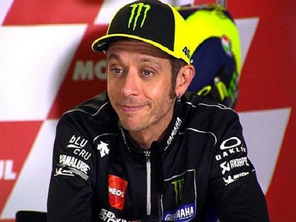 Lama Puasa Kemenangan, Rossi Kepikiran Tinggalkan Yamaha?