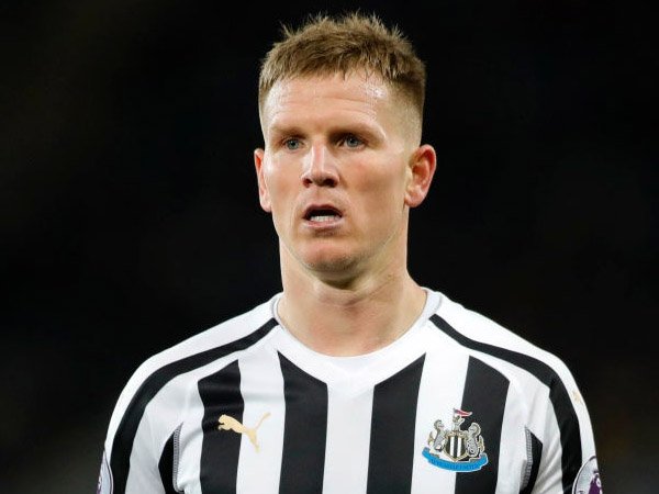 Benitez Bantah Matt Ritchie Akan Tinggalkan Newcastle