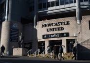 Mike Ashley Lepas Newcastle Pada Sepupu Pemilik Manchester City?