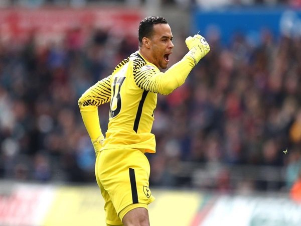 Michel Vorm Resmi Tinggalkan Tottenham Hotspur