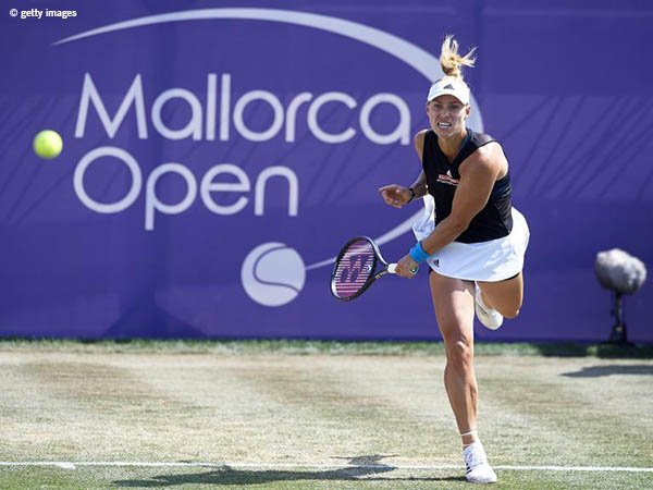 Angelique Kerber Pulangkan Caroline Garcia Dari Mallorca