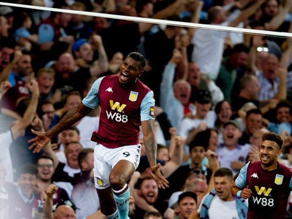 Bahagianya Wesley Bisa Buat Gol Pertama Bagi Aston Villa