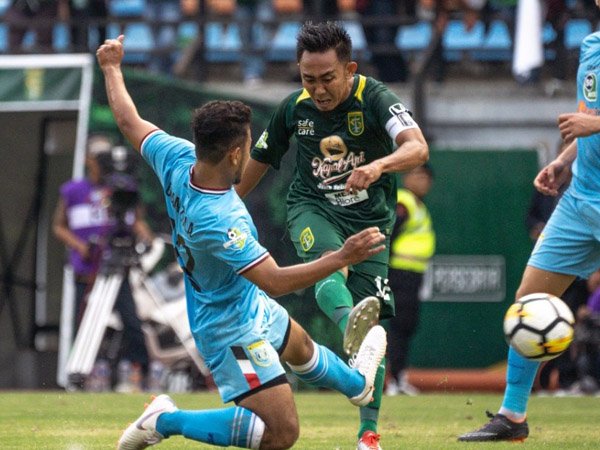 Ini Harapan Pemain Senior Persebaya pada Alfred Riedl