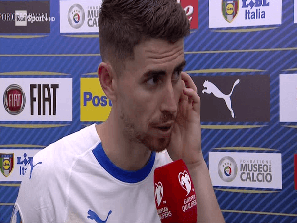 Menang Susah Payah atas Armenia, Jorginho Salahkan Kondisi Rumput