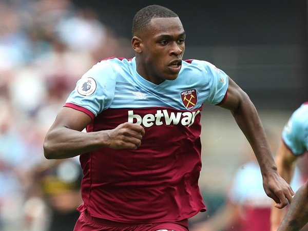 Issa Diop Akui Man United Bukan Lawan yang Mudah Ditaklukan