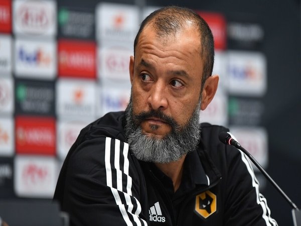 Nuno Ingin Puaskan Suporter Away Wolves di Markas Slovan Bratislava