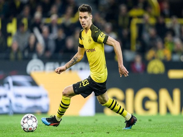 Barcelona Ingin Datangkan Julian Weigl