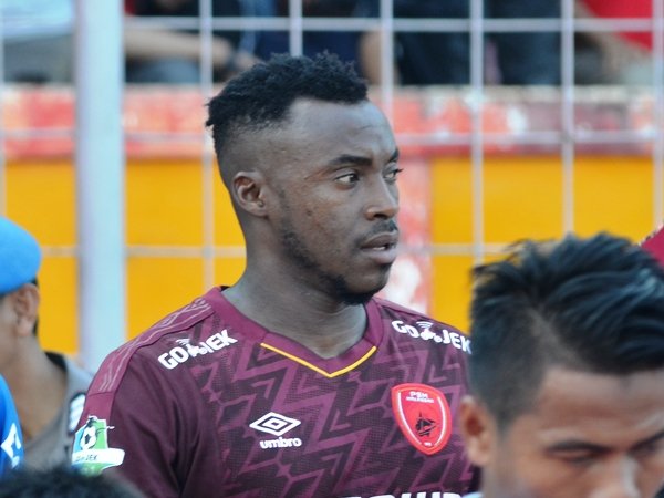 Persib Dikabarkan Sedang Jalin Komunikasi Dengan Guy Junior