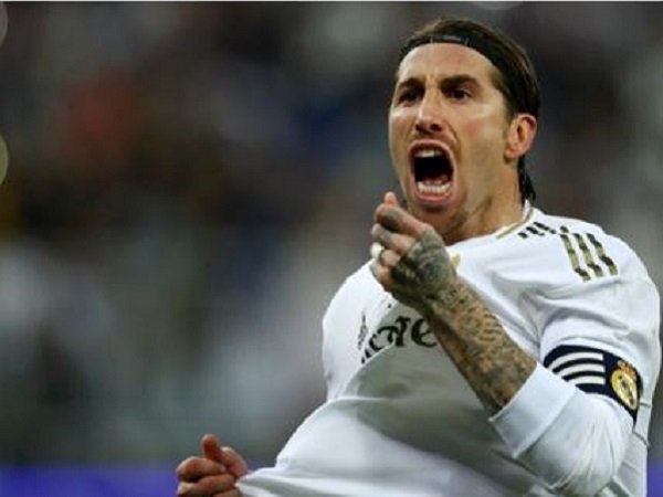 Legenda Madrid Berharap Ramos Pensiun di Bernabeu