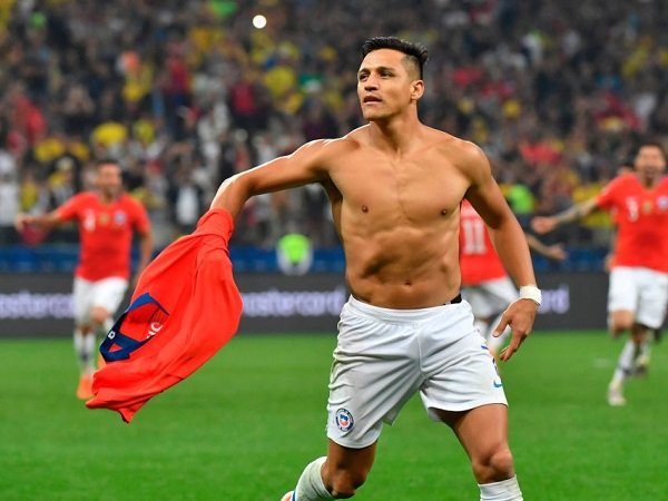 Mantan Pelatih Chile: Versi Terbaik Alexis Sanchez ada di Premier League