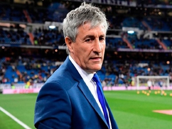 Setien Masih Pede Barca Mampu Pertahankan Titel La Liga