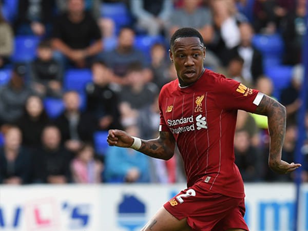 Liverpool Konfirmasi Kepergian Nathaniel Clyne