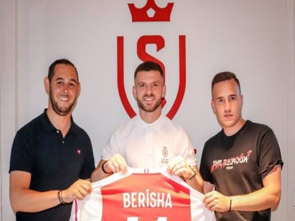 Lazio Resmi Lepas Valon Berisha ke Stade Reims