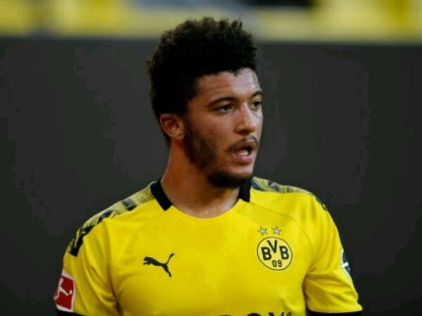 Dortmund Tolak Tawaran Pertama Manchester United untuk Sancho