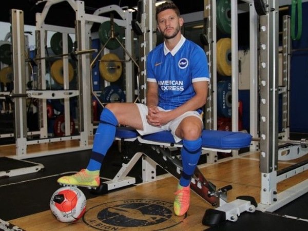 Adam Lallana Resmi Perkuat Brighton and Hove Albion