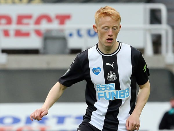 Matty Longstaff Putuskan Bertahan di Newcastle United