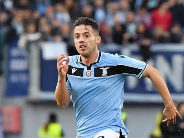 Agen Ungkap Winger Lazio Ini Diminati Beberapa Klub Eropa