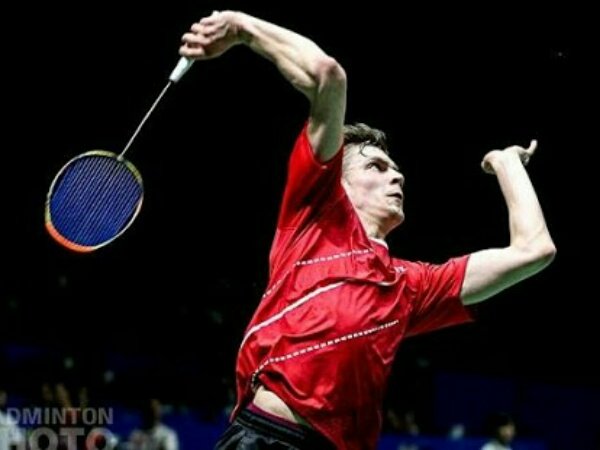 Milan Dratva Pindah ke Akademi Badminton Eropa