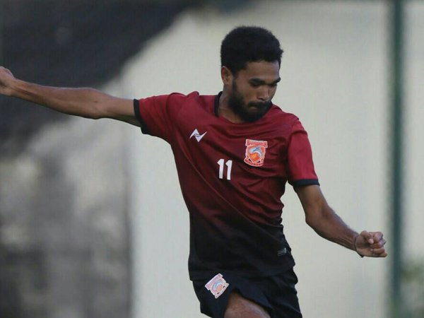 Winger Borneo FC, Rifal Lastori