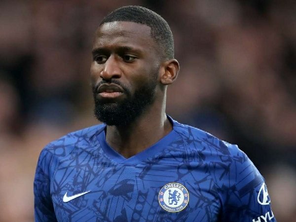 Meski gagal hengkang pada musim panas ini, Antonio Rudiger akan coba lagi di bursa transfer musim dingin mendatang.