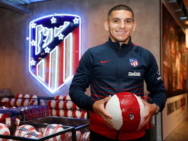 Lucas Torreira dipinjamkan ke Atletico Madrid untuk musim 2020-21