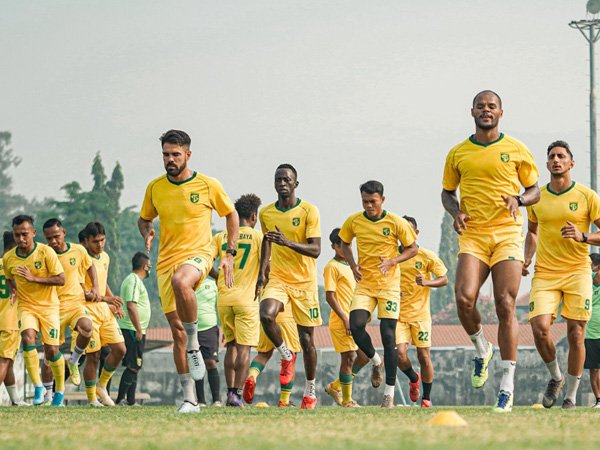 Latihan skuat Persebaya Surabaya