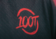 100 Thieves Rengkuh Trofi VALORANT First Strike North America