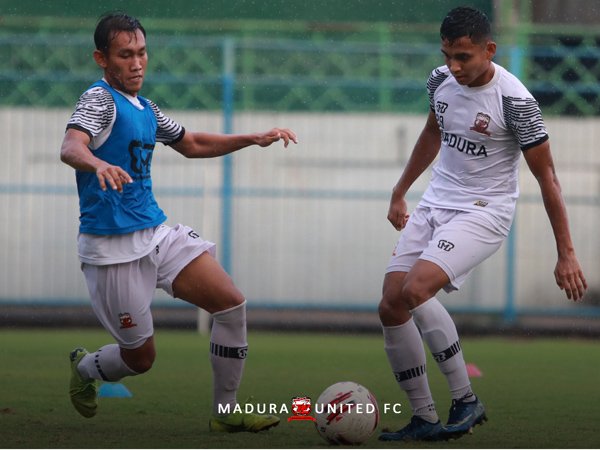 Fadillah Nur Rahman saat berlatih bersama Madura United