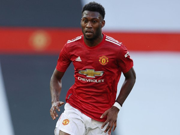 Bek Manchester United, Timothy Fosu-Mensah)