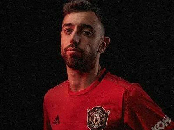 Bruno Fernandes ingin raih trofi bersama Manchester United