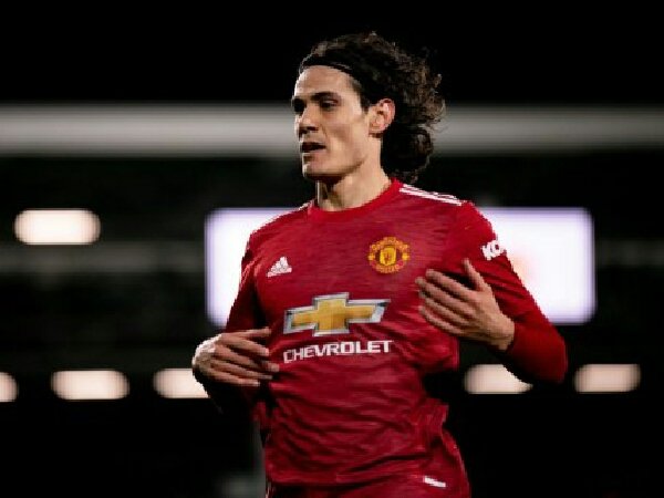 Rene Maulensteen kini tak lagi meragukan Edinson Cavani di MU