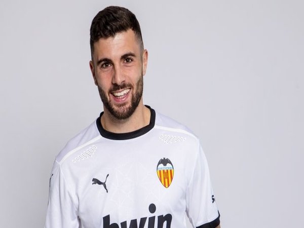 Patrick Cutrone / via Valencia CF