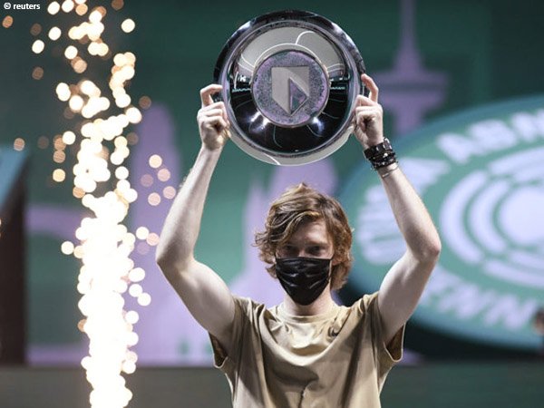 Andrey Rublev klaim gelar turnamen ATP level 500 untuk kali keempat secara beruntun di Rotterdam musim 2021