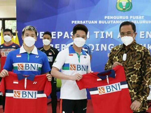 Ketua Umum PP PBSI Lepas Keberangkatan Tim All England