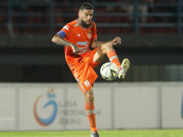 Kapten Borneo FC, Diego Michiels