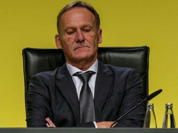 Hans-Joachim Watzke mengklaim bahwa Borussia Dortmund tak perlu jual pemain