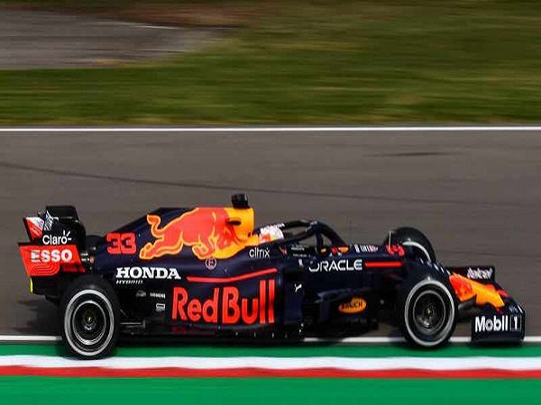 Hasil gemilang dicatat Max Verstappen.