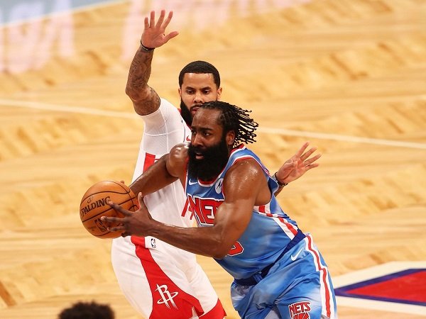 Brooklyn Nets akan ekstra hati-hati untuk memainkan James Harden pasca cedera hamstring.