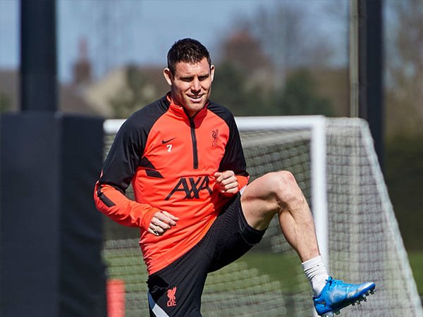 Klopp Soroti Pentingnya Peran Milner Bagi Liverpool