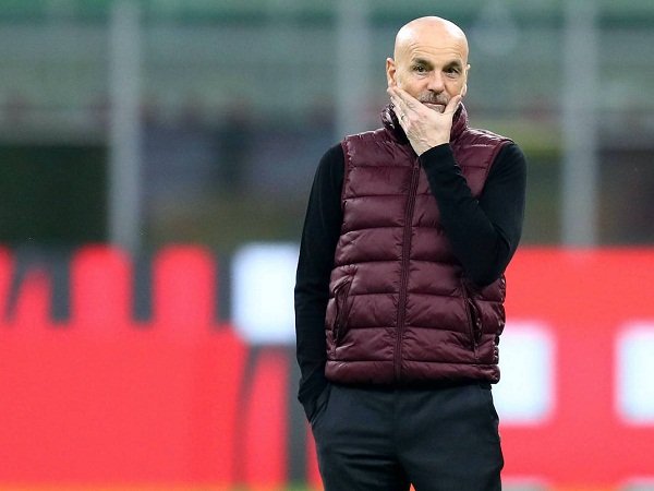 Pelatih Milan Stefano Pioli