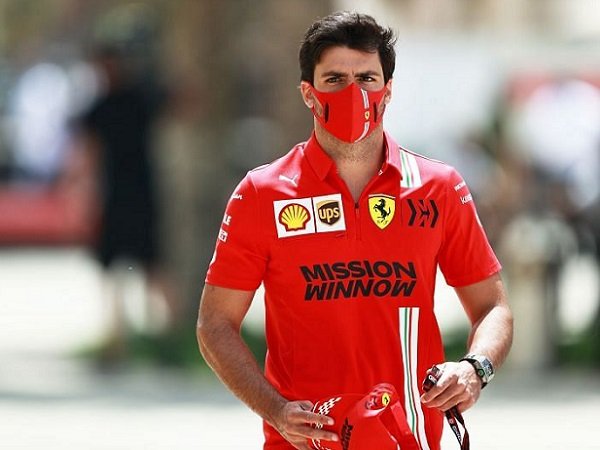 Carlos Sainz Jr., Ferrari