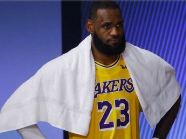 Bintang Los Angeles Lakers, LeBron James.