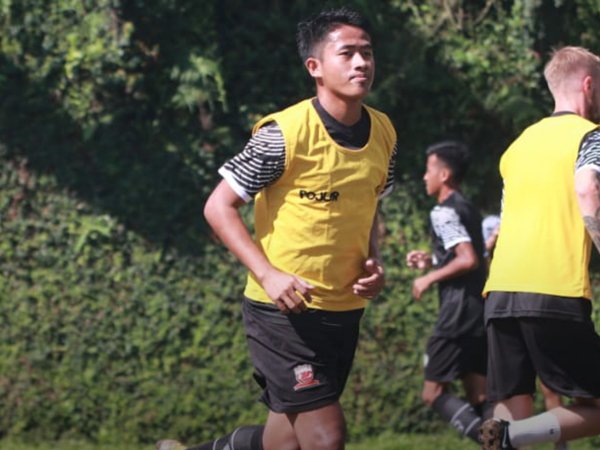 Winger Madura United, Bayu Gatra