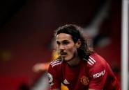 Edinson Cavani Ungkap Alasannya Memutuskan Bertahan Di MU